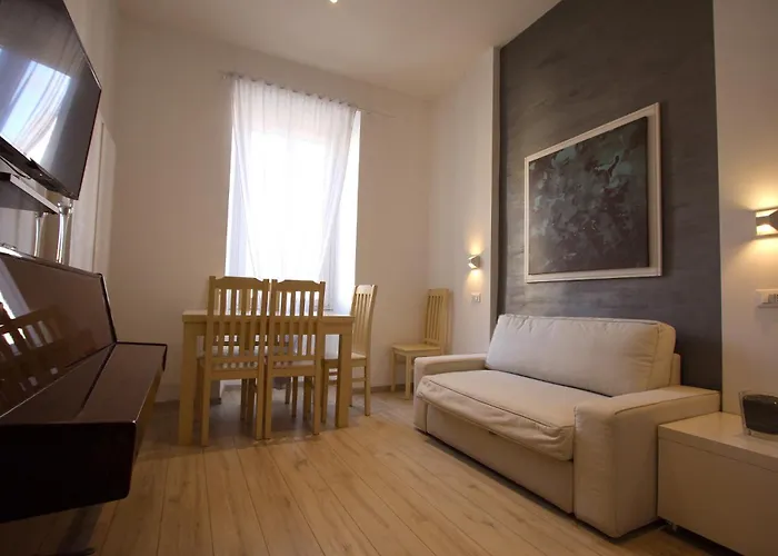 Ottaviano 2br House *