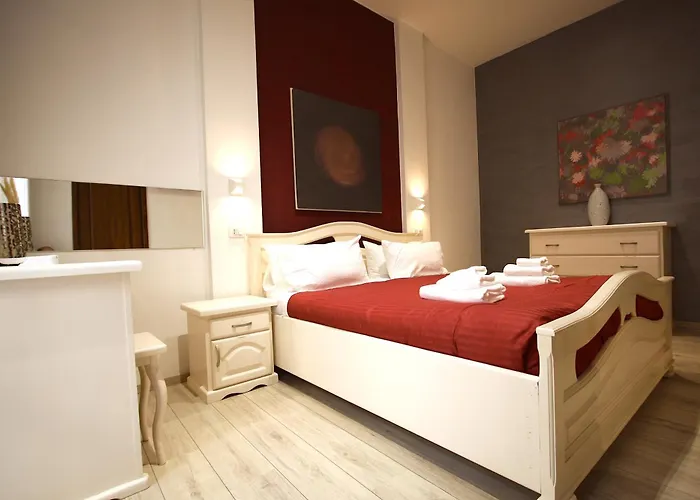 Ottaviano 2br House Apartment